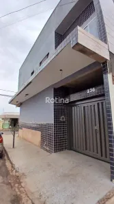 Ponto Comercial para alugar, 90m² no São Jorge, Uberlândia