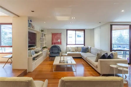 Apartamento com 4 Quartos à venda, 240m² no Santa Cecília, São Paulo