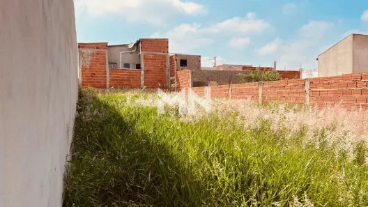 Lote/Terreno à venda, 180m² no Residencial Parque Imperial, Salto