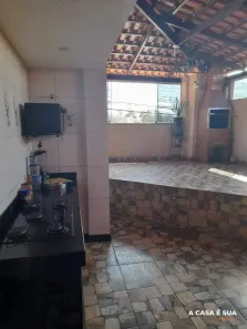 Casa com 3 Quartos à venda, 154m² no Fonte Grande, Contagem