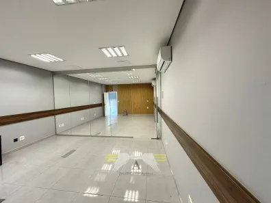 Prédio Comercial para venda ou aluguel, 210m² no Quarta Parada, São Paulo