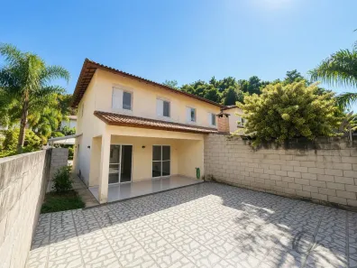 Casa com 3 Quartos à venda, 250m² no Parque Rincão, Cotia
