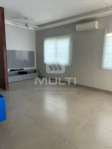Casa de Condomínio com 3 Quartos para alugar, 220m² no Jardim Botânico, Uberlândia
