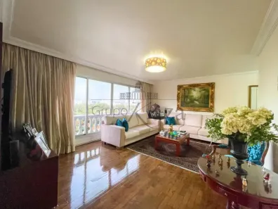 Apartamento com 4 Quartos à venda, 247m² no Jardim Esplanada II, São José dos Campos