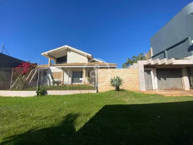 Sobrado com 2 Quartos para alugar, 320m² no Pacaembu, Cascavel