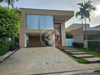 Casa de Condomínio com 4 Quartos à venda, 350m² no Jardins Madri, Goiânia