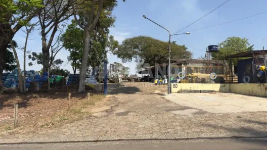 Lote/Terreno à venda, 2600m² no Jardim Jockey Clube, São Carlos