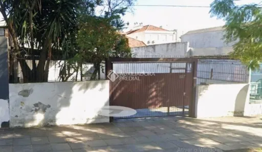 Lote/Terreno à venda, 300m² no Passo da Areia, Porto Alegre