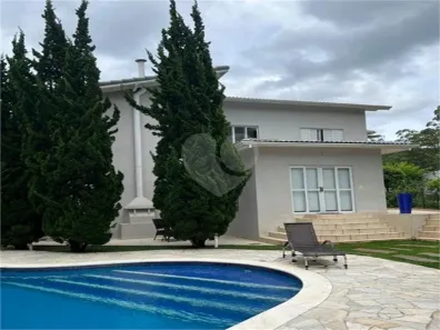 Sobrado com 4 Quartos à venda, 355m² no Roseira, Mairiporã