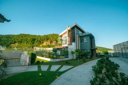 Casa com 3 Quartos à venda, 360m² no Ressacada, Itajaí