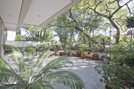 Casa com 3 Quartos à venda, 366m² no Sumaré, São Paulo