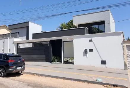 Casa com 4 Quartos à venda, 225m² no Jardim Presidente, Goiânia
