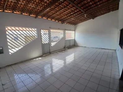 Casa com 3 Quartos para alugar, 200m² no Vinhais, São Luís