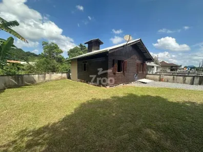 Casa com 2 Quartos para alugar, 450m² no Itoupava Central, Blumenau