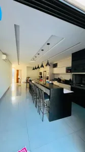 Casa com 3 Quartos à venda, 203m² no Residencial Arezzo, Maringá