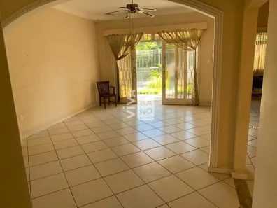 Casa com 3 Quartos à venda, 143m² no Jardim Amália, Volta Redonda