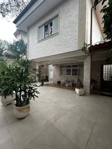 Sobrado com 3 Quartos à venda, 156m² no Aparecida, Santos
