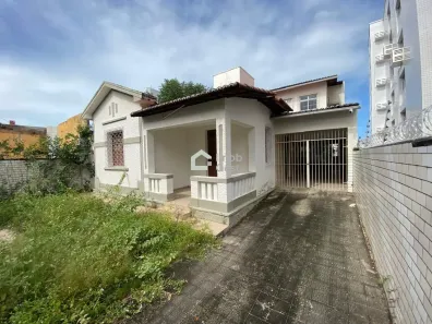 Casa com 7 Quartos à venda, 418m² no Alecrim, Natal