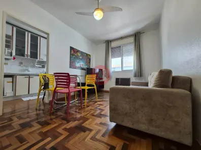 Apartamento com 2 Quartos à venda, 55m² no Santana, Porto Alegre