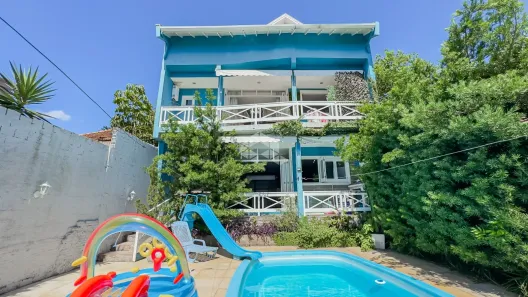 Casa com 3 Quartos à venda, 310m² no Vila Jardim, Porto Alegre