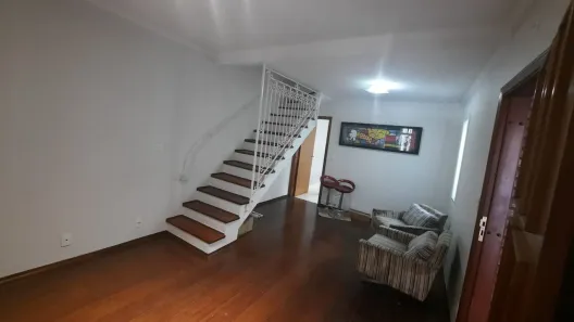 Sobrado com 3 Quartos à venda, 115m² no Conjunto Residencial Novo Pacaembu, São Paulo