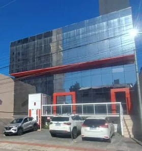 Prédio Comercial com 9 Quartos para alugar, 542m² no Estreito, Florianópolis