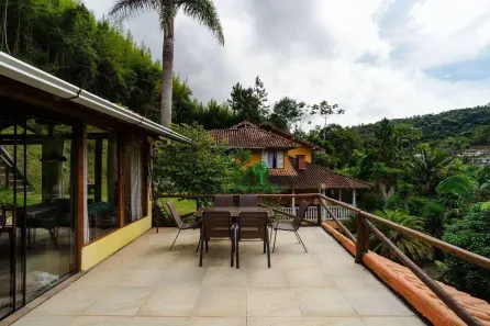 Casa de Condomínio com 4 Quartos à venda, 246m² no Green Valleiy, Teresópolis