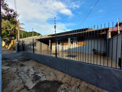 Casa com 3 Quartos à venda, 148m² no Novo Antares, Londrina