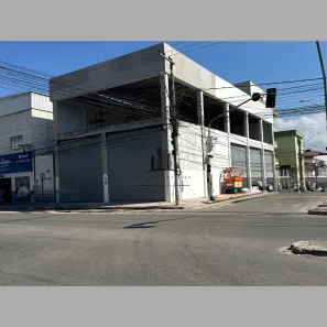 Ponto Comercial à venda, 72m² no Parque Residencial Laranjeiras, Serra