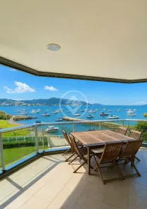 Apartamento com 4 Quartos à venda, 300m² no Coqueiros, Florianópolis