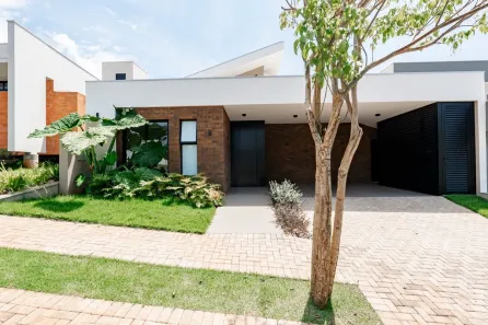 Casa de Condomínio com 3 Quartos à venda, 280m² no Parque Industrial, Maringá
