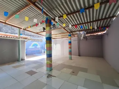 com 3 Quartos para alugar, 174m² no Atalaia, Aracaju