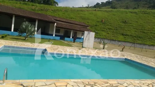 Fazenda/Sítio com 3 Quartos à venda, 90m² no Centro, São José dos Campos