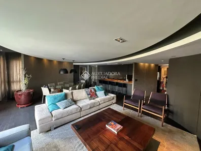 Apartamento com 3 Quartos para alugar, 120m² no Mont Serrat, Porto Alegre