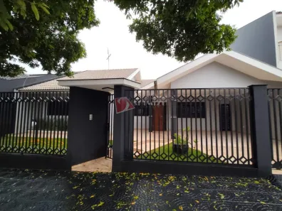 Casa com 2 Quartos para alugar, 217m² no Jardim Imperial, Maringá