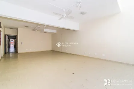 Sala Comercial à venda, 55m² no Rio Branco, Porto Alegre