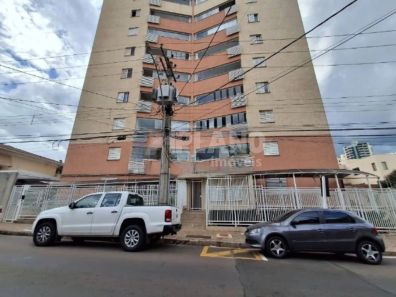 Apartamento com 3 Quartos à venda, 80m² no Centro, São Carlos