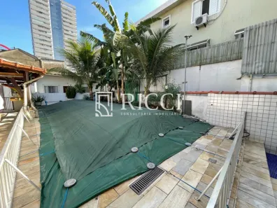 Sobrado com 4 Quartos à venda, 282m² no Vila Mathias, Santos