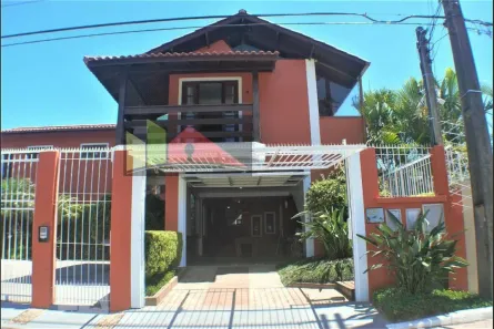 Casa com 3 Quartos à venda, 206m² no Cachoeira do Bom Jesus, Florianópolis