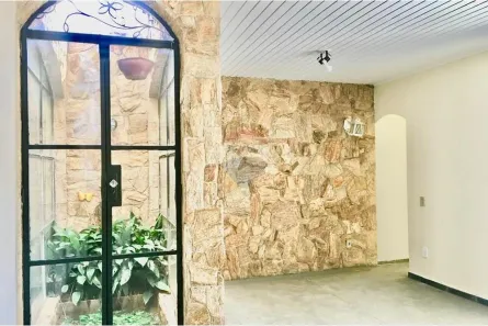 Casa com 3 Quartos para alugar, 341m² no Centro, Atibaia