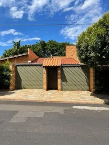 Casa com 3 Quartos à venda, 310m² no Santos Dumont, São José do Rio Preto