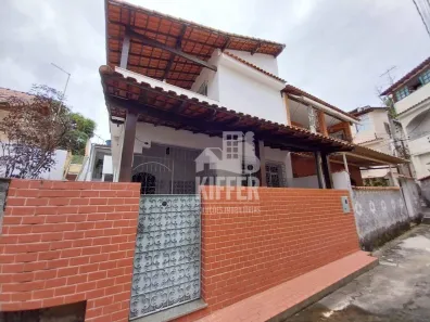 Casa com 4 Quartos à venda, 202m² no São Domingos, Niterói