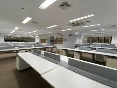Prédio Comercial para alugar, 5993m² no Liberdade, São Paulo