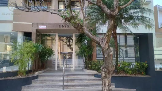 Apartamento com 2 Quartos para alugar, 100m² no Centro, Londrina