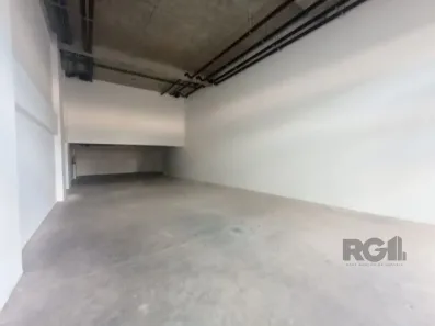 Ponto Comercial para alugar, 145m² no Navegantes, Porto Alegre