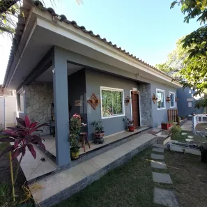 Casa com 4 Quartos à venda, 78m² no Jardim Arco Íris, São Pedro da Aldeia