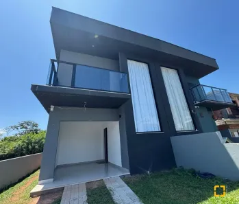 Casa com 3 Quartos à venda, 204m² no Campeche, Florianópolis