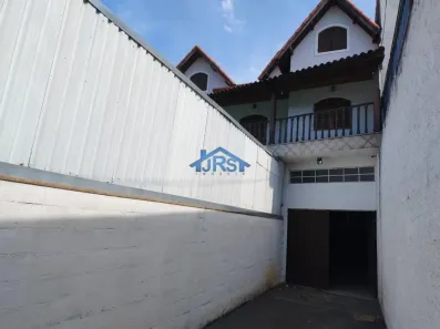 Casa com 3 Quartos à venda, 310m² no Vila São Silvestre, Barueri
