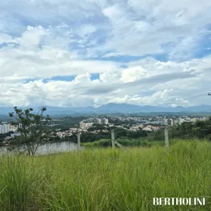 Lote/Terreno à venda, 779m² no Surubi, Resende