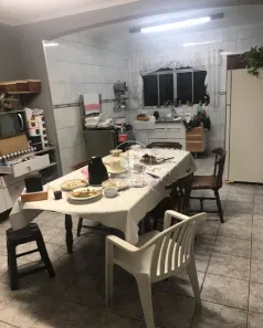 Sobrado com 3 Quartos à venda, 210m² no Parque Gerassi, Santo André